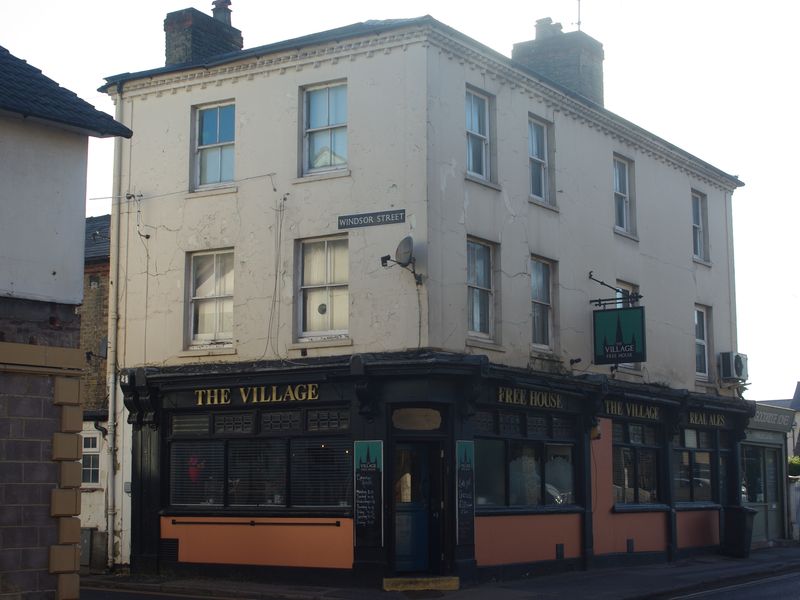 Village Freehouse, Salisbury (Photo: Geoff Marsh - 09/04/2025). (Pub, External). Published on 09-04-2025 