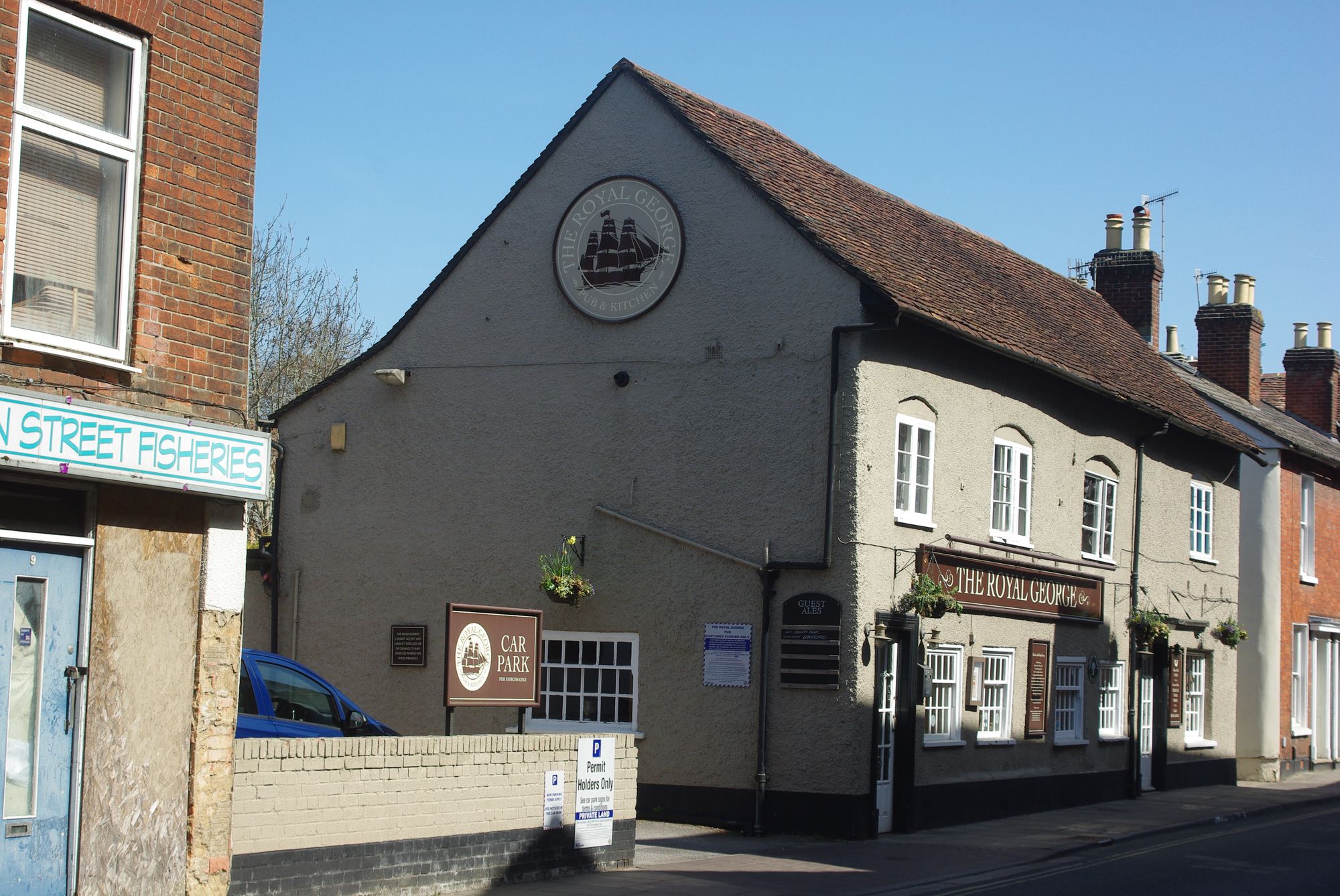 Royal George, Salisbury (Photo: Geoff Marsh - 09/04/2025). (Pub, External). Published on 09-04-2025