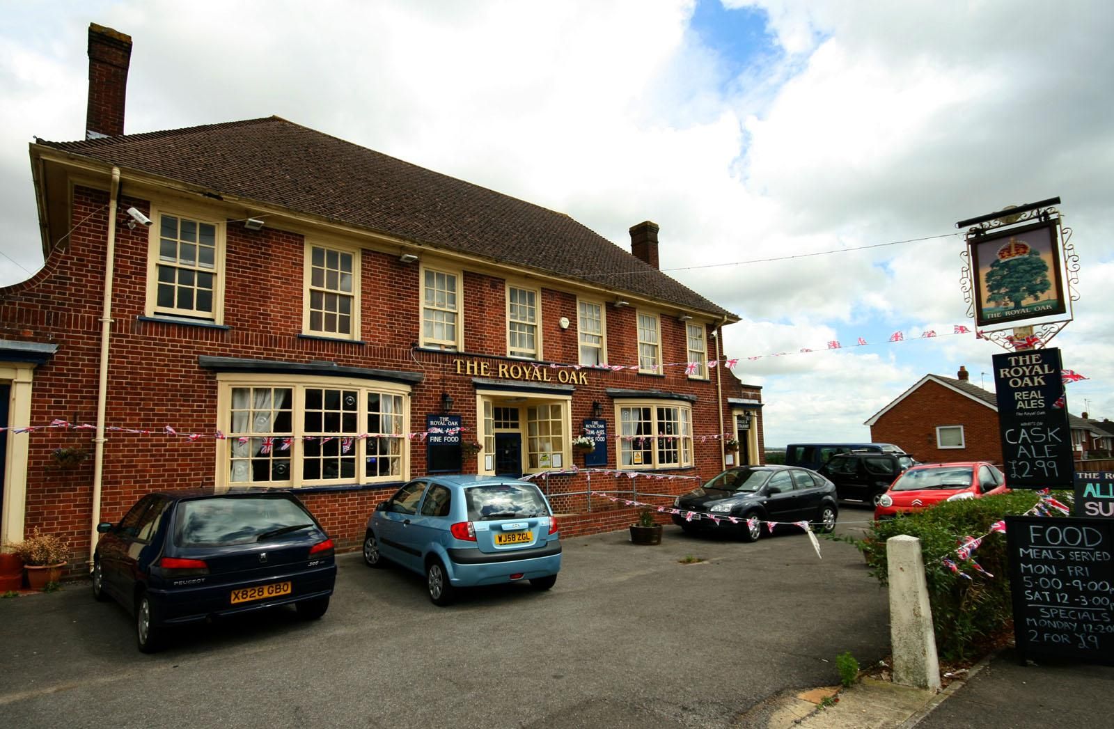 The Royal Oak. (Pub, External, Key). Published on 17-08-2013