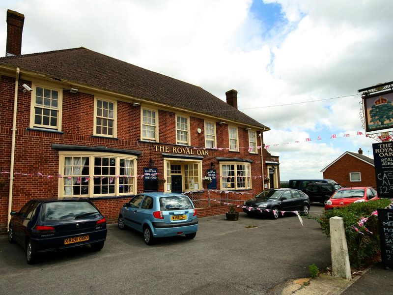 The Royal Oak. (Pub, External, Key). Published on 17-08-2013