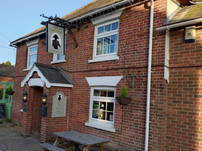 Lord Nelson, Winterslow ((Photo: Andrew Ward – 25/11/2023). (Pub, External). Published on 12-08-2025 
