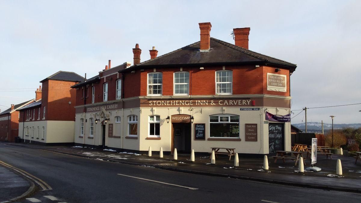 Stonehenge Inn. (Pub, External, Key). Published on 16-04-2015