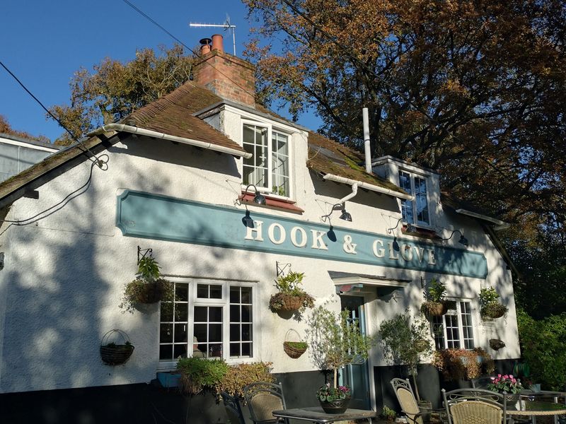 Hook & Glove, Farley (Photo: Andrew Ward – 25/11/2023). (Pub, External, Key). Published on 12-08-2025