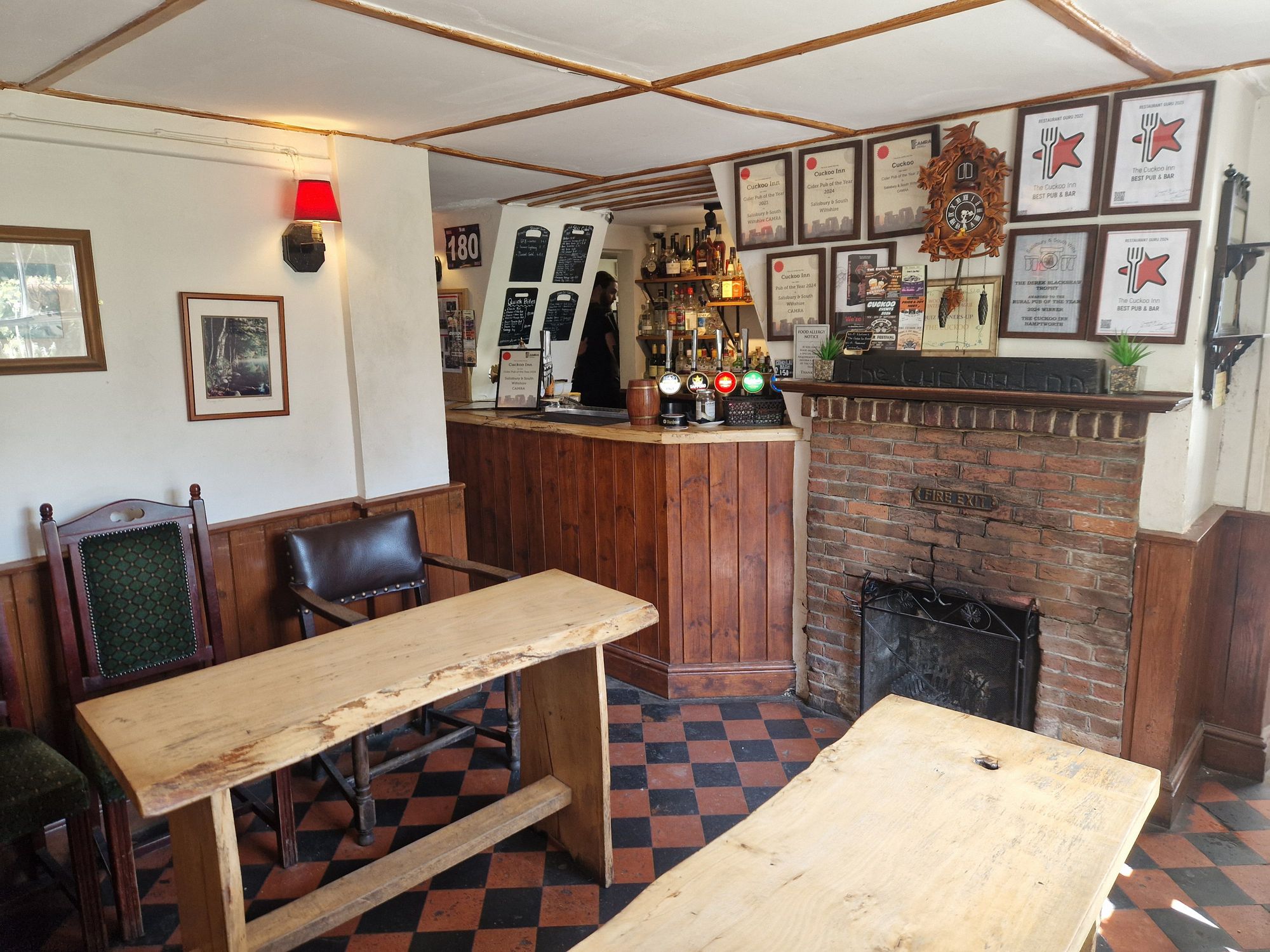 Cuckoo Inn, Hamptworth (Photo: Pete Horn - 15/07/2026). (Pub). Published on 15-07-2026