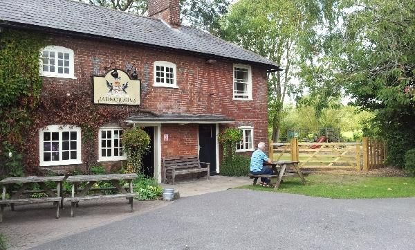 Radnor Arms. (External, Key). Published on 16-08-2014