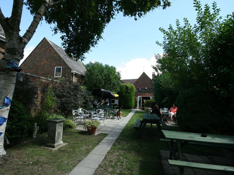 The Avon Brewery Garden. (Pub, External, Key). Published on 17-08-2013