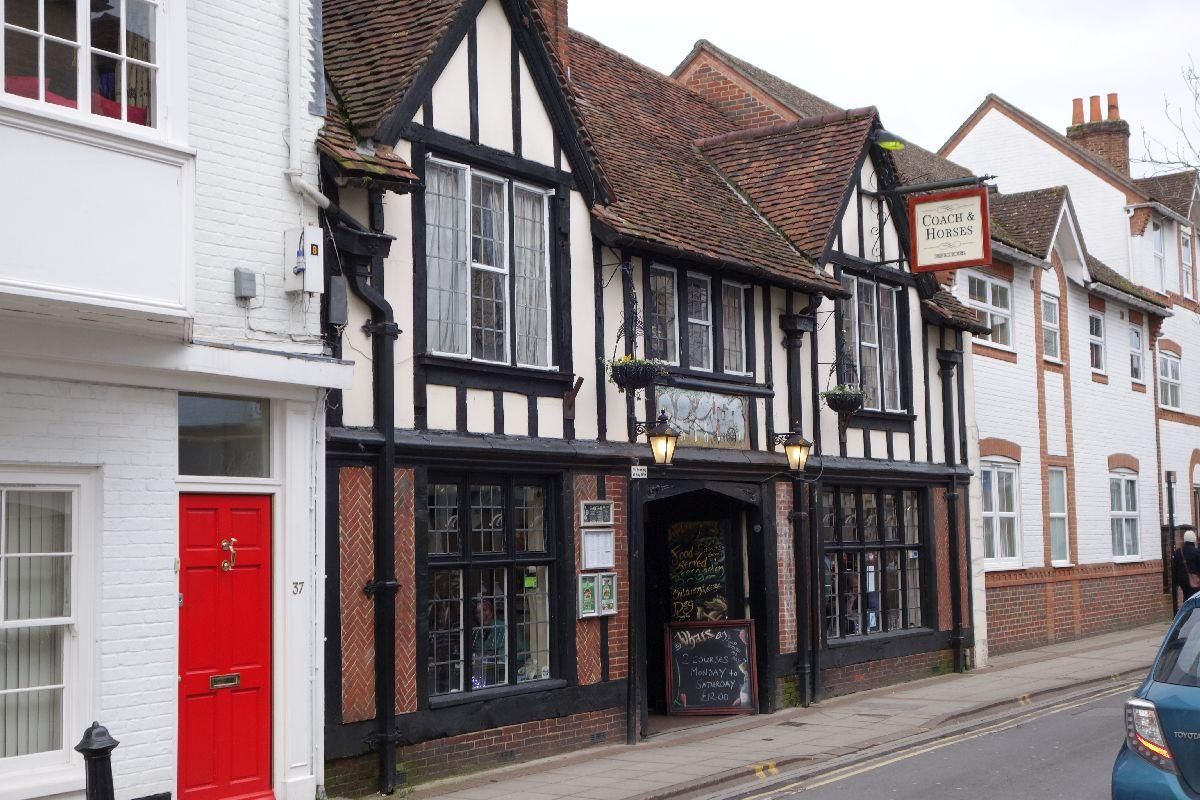 Coach & Horses. (Pub, External, Key). Published on 16-04-2015