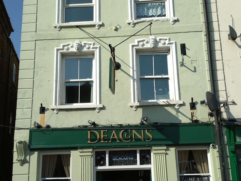 Deacons, Salisbury (Photo: Andrew Ward – 12/08/2025). (Pub, External, Key). Published on 12-08-2025