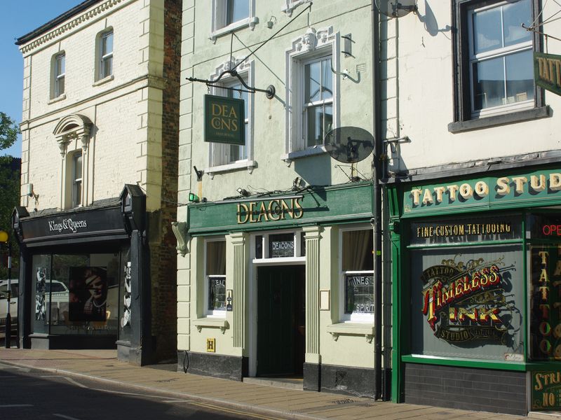 Deacons, Salisbury (Photo: Geoff Marsh - 09/04/2025). (Pub, External, Key). Published on 09-04-2025