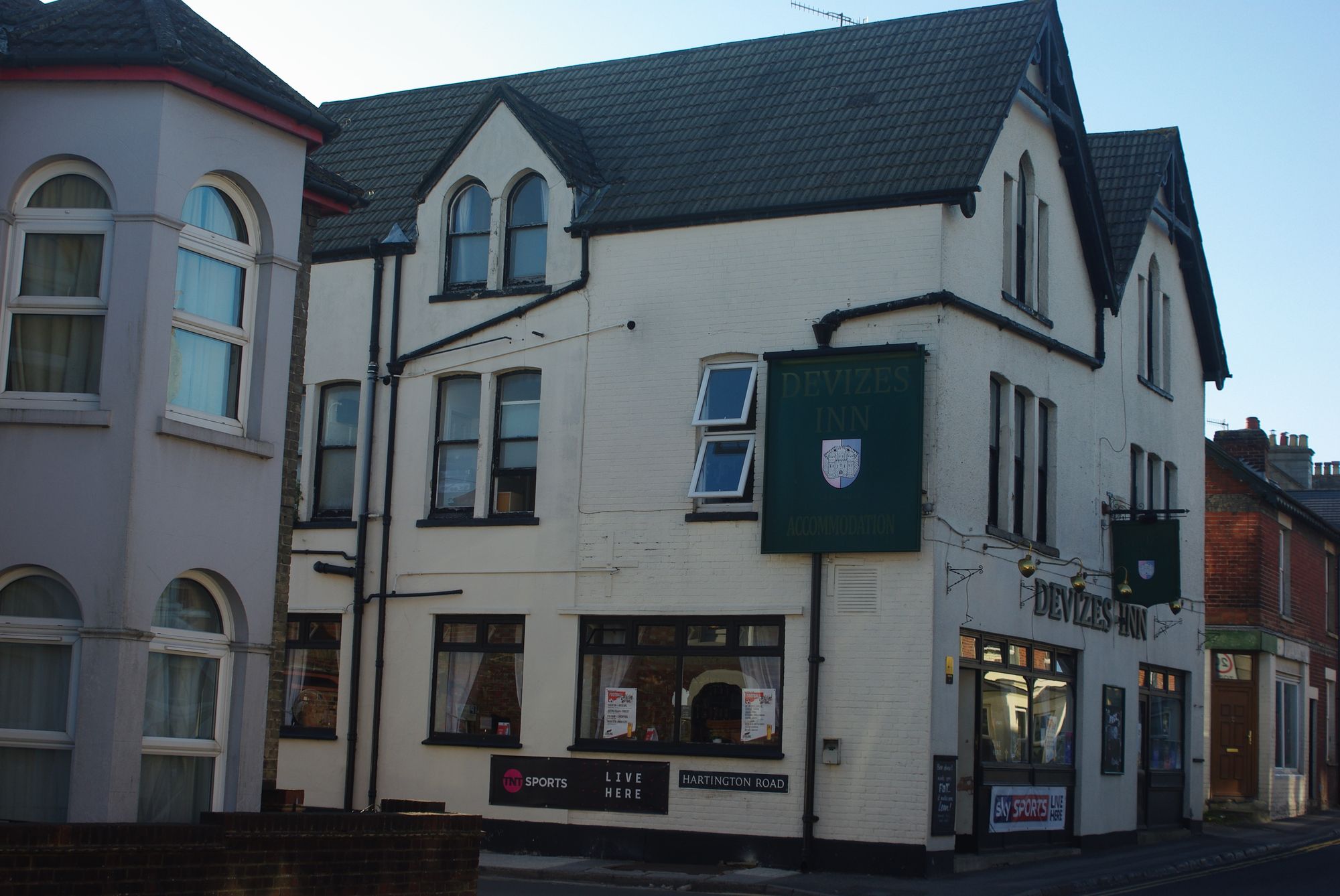 Devizes Inn, Salisbury (Photo: Geoff Marsh - 09/04/2025). (Pub, External). Published on 09-04-2025