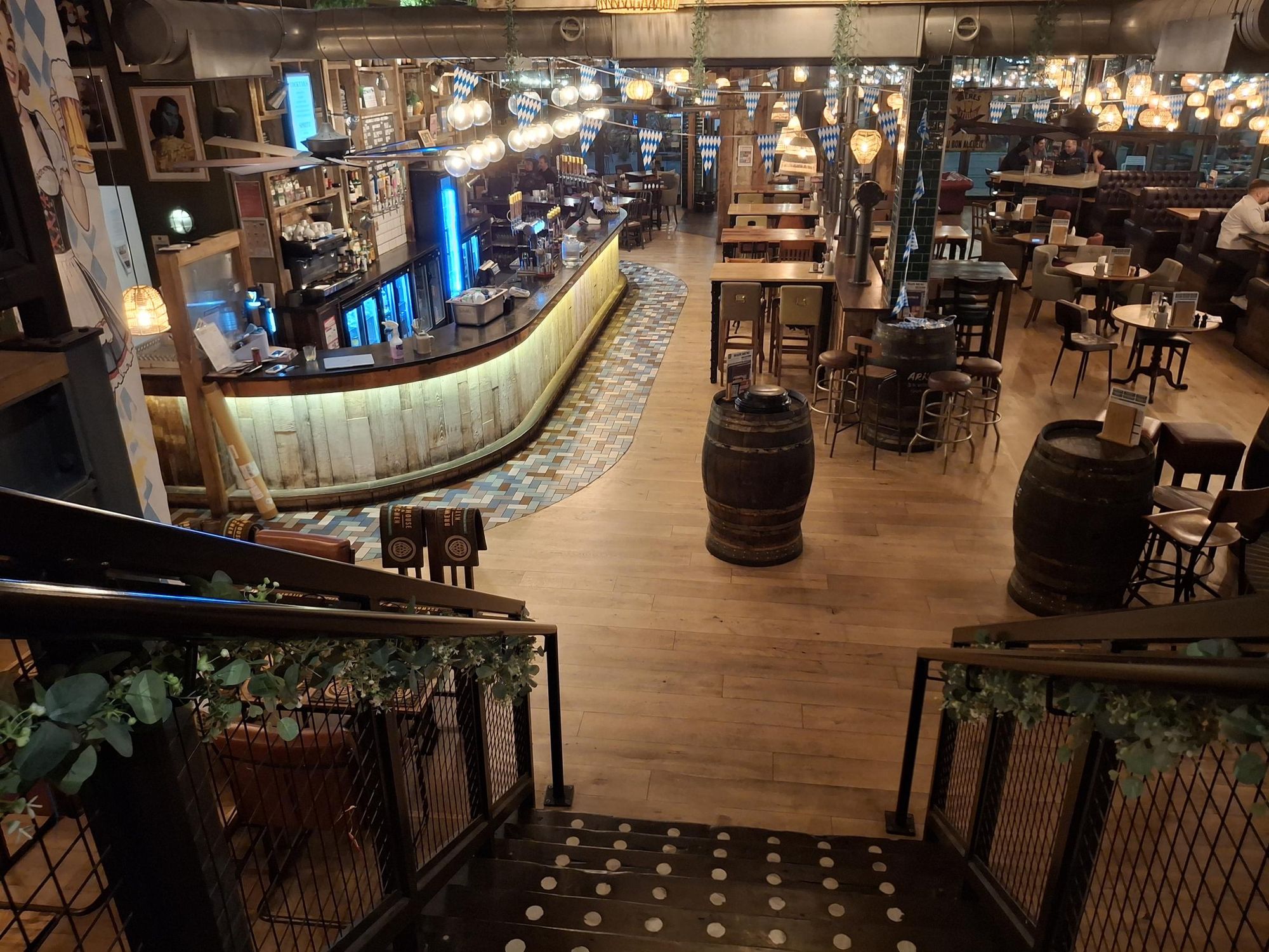 October 2026. (Bar). Published on 15-10-2026