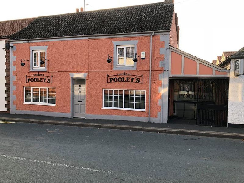 Pooley's, Messingham. (Pub). Published on 21-05-2022