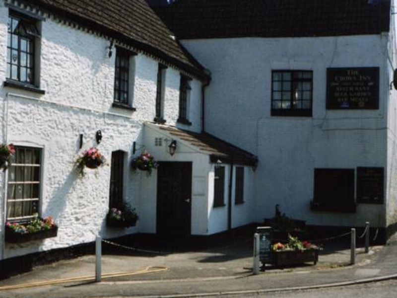 Crown Inn, Glentham. (Pub). Published on 22-09-2017