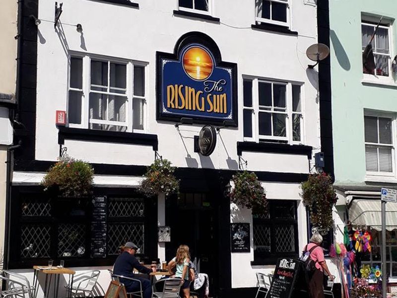 Newly painted 2017. (Pub, External, Sign). Published on 28-01-2019