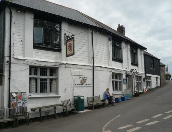 Red Lion, Dittisham. (Pub, External, Key). Published on 31-05-2014