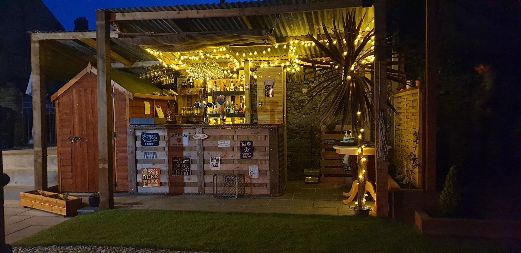 New outside bar April 2021. (Bar, Garden). Published on 15-04-2021