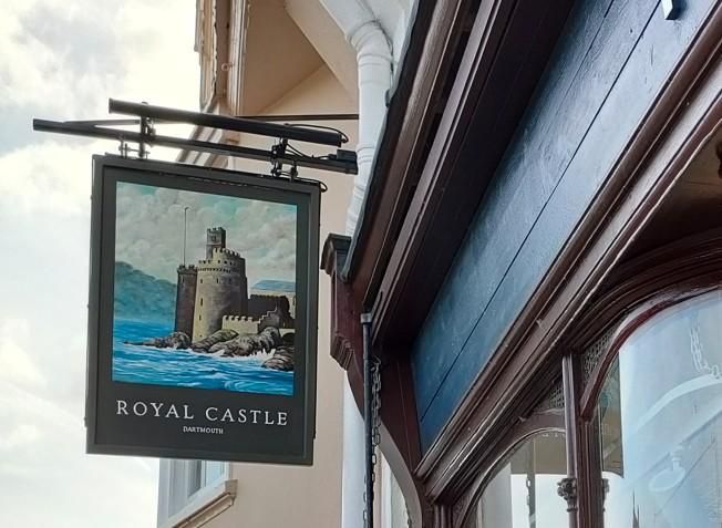 (Pub, External, Sign). Published on 07-10-2025