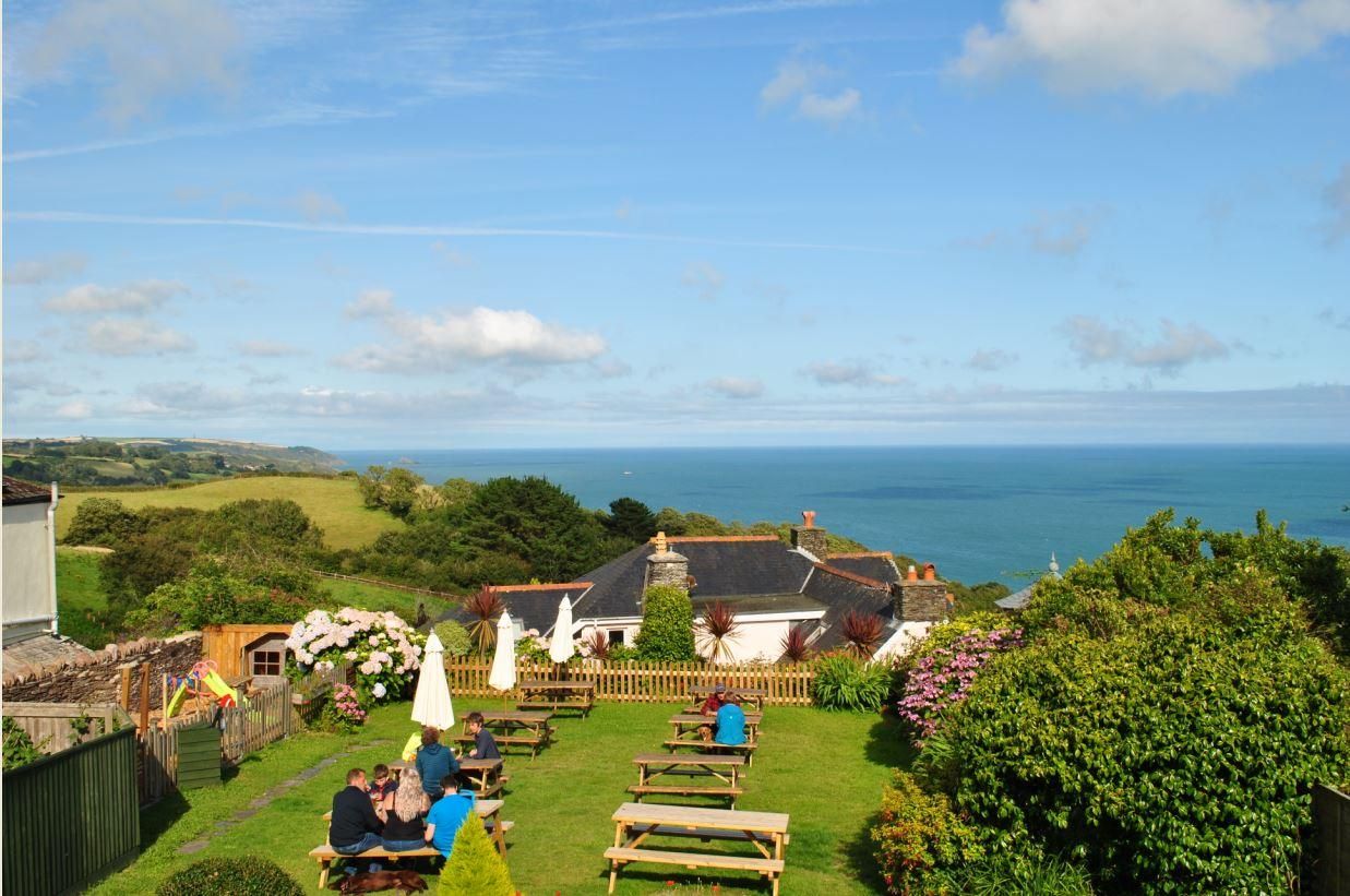 View over garden from pub 2022. (Garden, Customers). Published on 10-02-2022