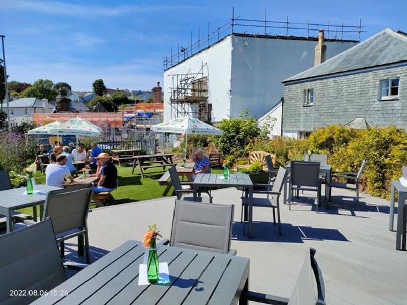 New garden and pub being rebuilt behind. (Pub, External, Garden, Key). Published on 06-08-2022