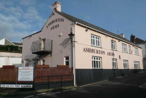 Pre 2018 Ashburton Arms. (Pub, External). Published on 23-02-2015