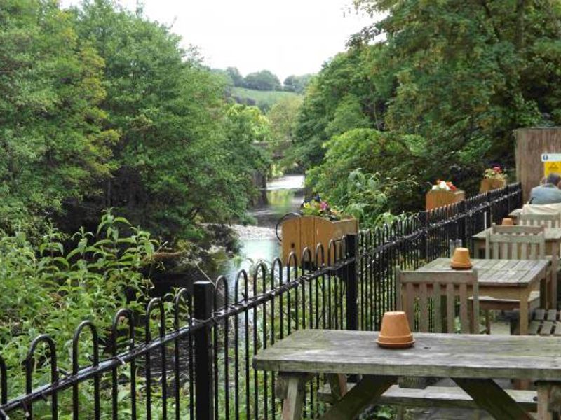 Beer Garden overlooking the River Dart. (Garden). Published on 16-10-2013 