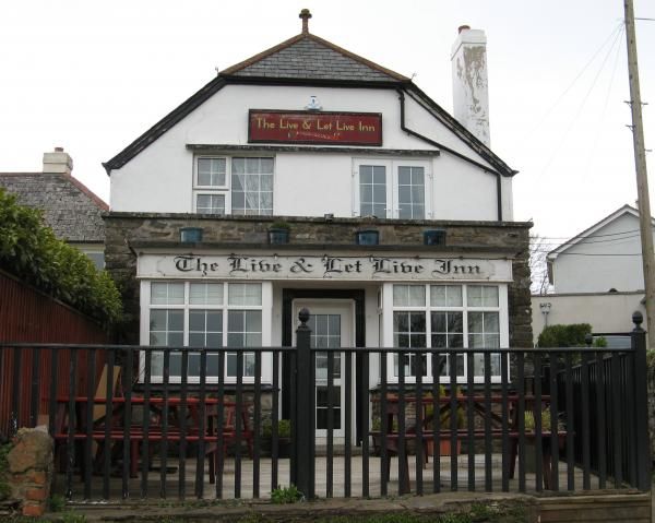 Pre 2018 refurb. (Pub, External). Published on 02-05-2014