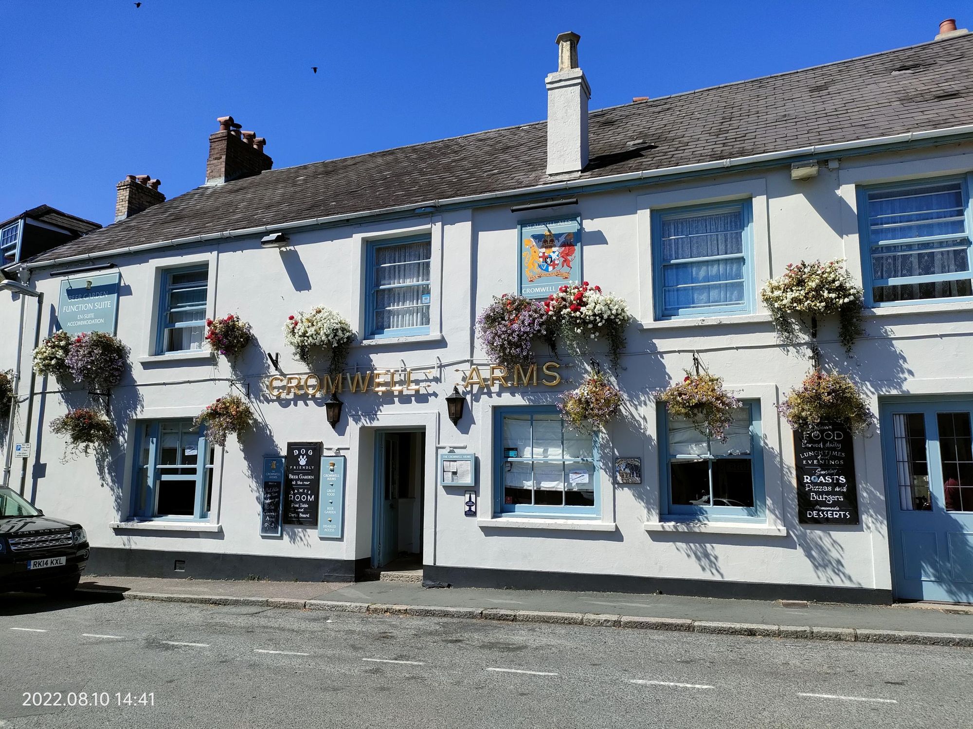 (Pub, External, Key). Published on 11-08-2022