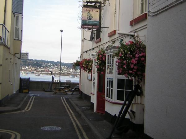 Estuary view from the Ship Inn. (Pub, External, Sign). Published on 15-03-2014