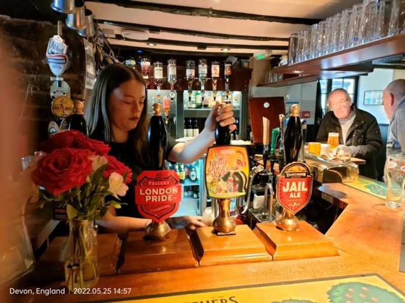 May 2022. (Bar). Published on 26-05-2022 