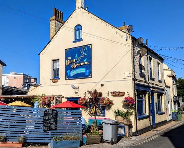2025. (Pub, External, Sign, Key). Published on 21-03-2025