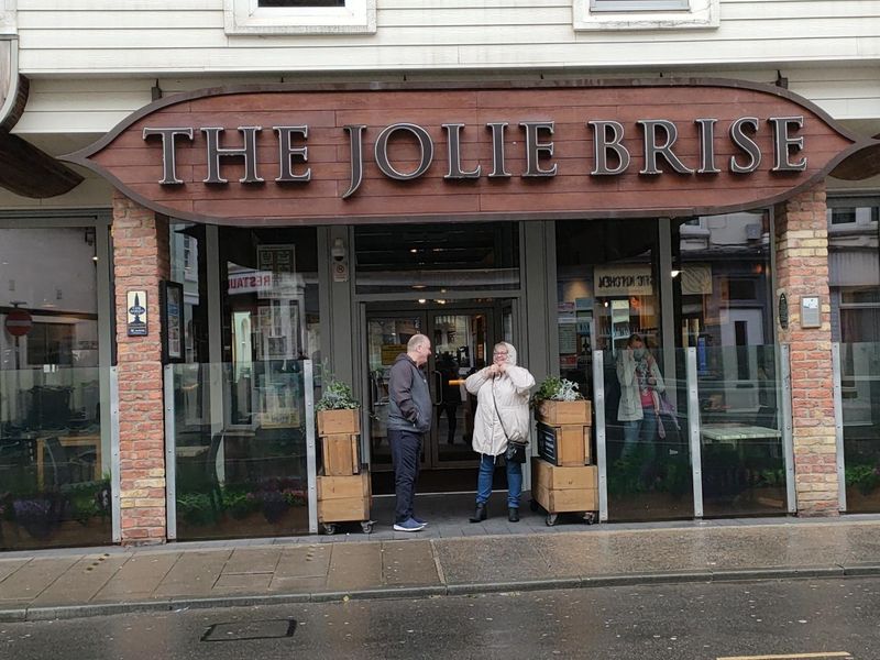 Jolie Brise 2022. (Pub, External). Published on 03-03-2022