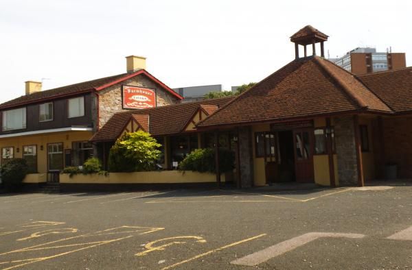 Pre GK livery. (Pub, External). Published on 13-07-2014