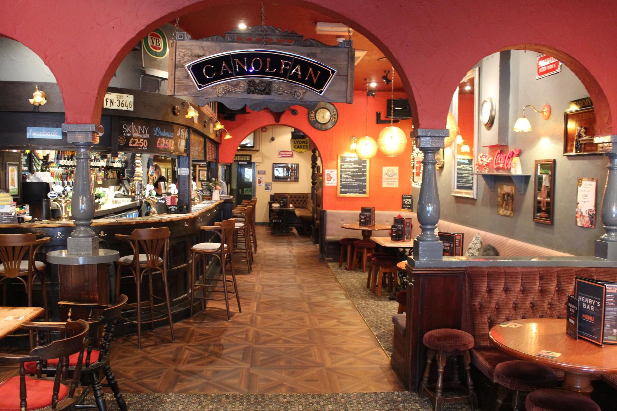 (Pub, Bar). Published on 14-04-2021
