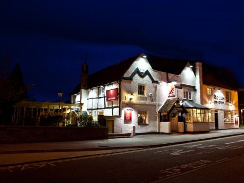 Red Lion, Bracknell. (Pub, External, Key). Published on 09-01-2013
