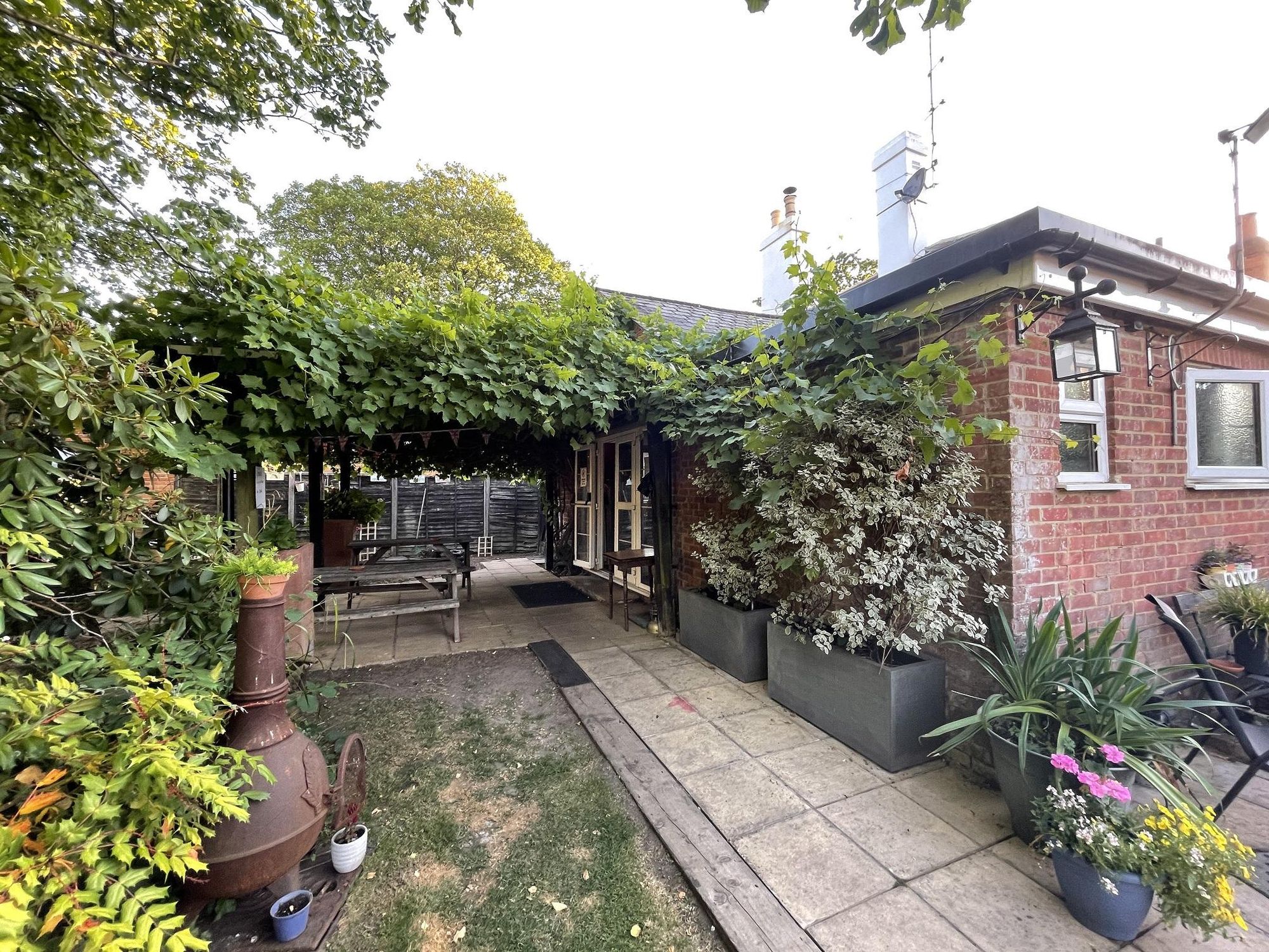 (Garden). Published on 17-08-2022