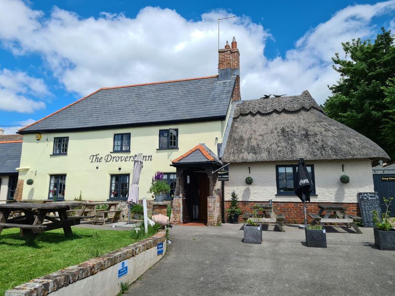 Drovers Inn (Photo: Bruce Mead 28/05/2022). (Pub, External, Key). Published on 30-06-2022 