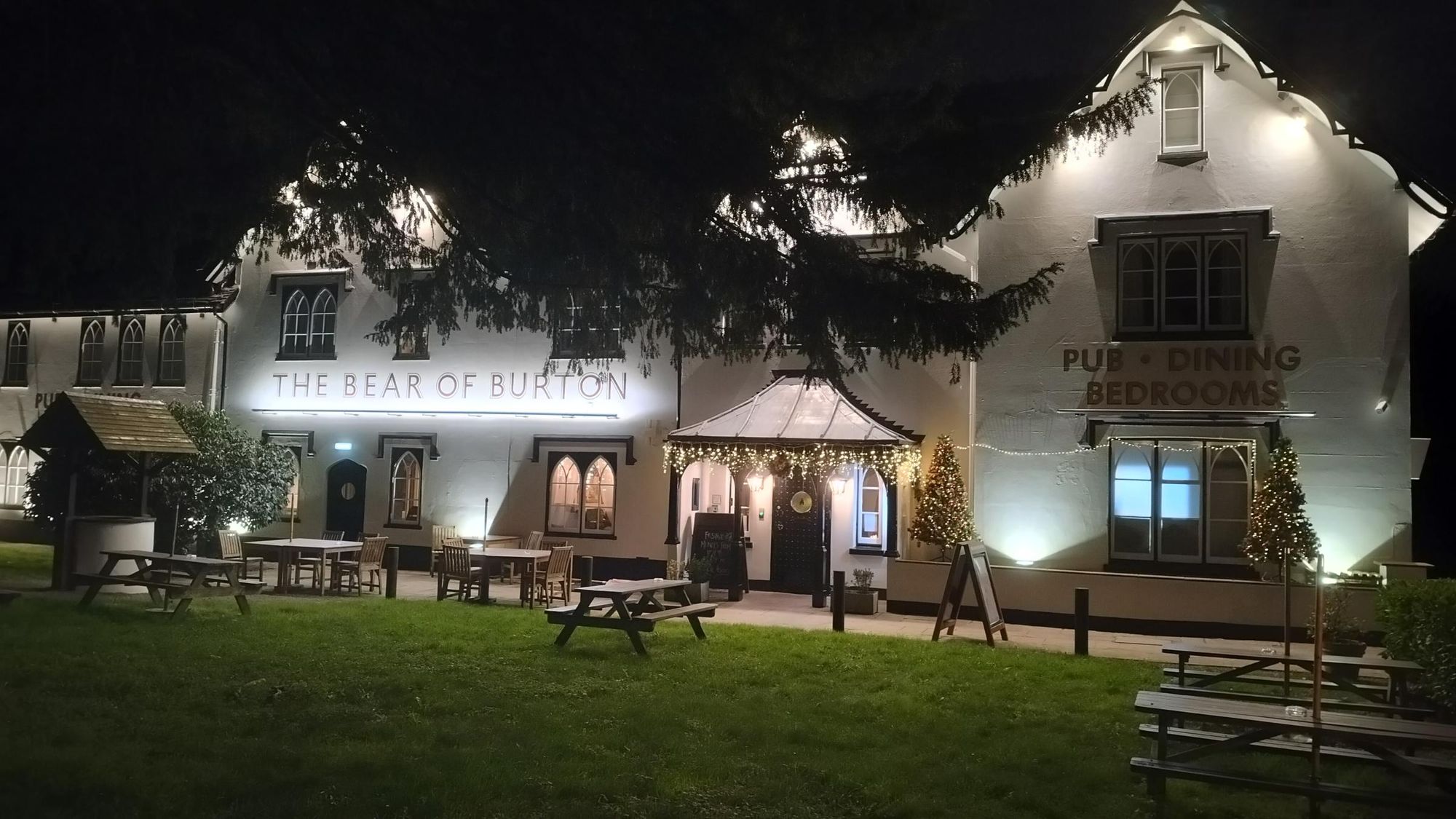 Bear of Burton (Photo: Alan Molloy - 29/12/2025). (Pub, External, Key). Published on 01-02-2026