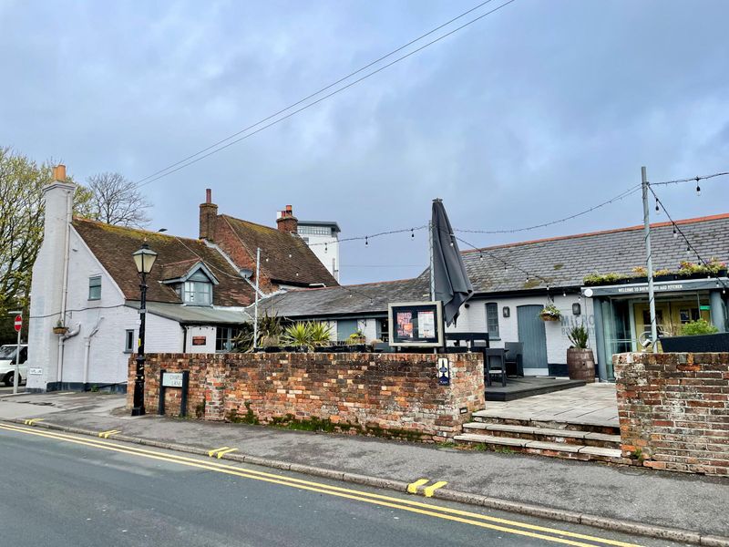 Brewhouse & Kitchen, Poole (Photo: Nick Yarwood 30/03/2023). (Pub, External). Published on 11-04-2023