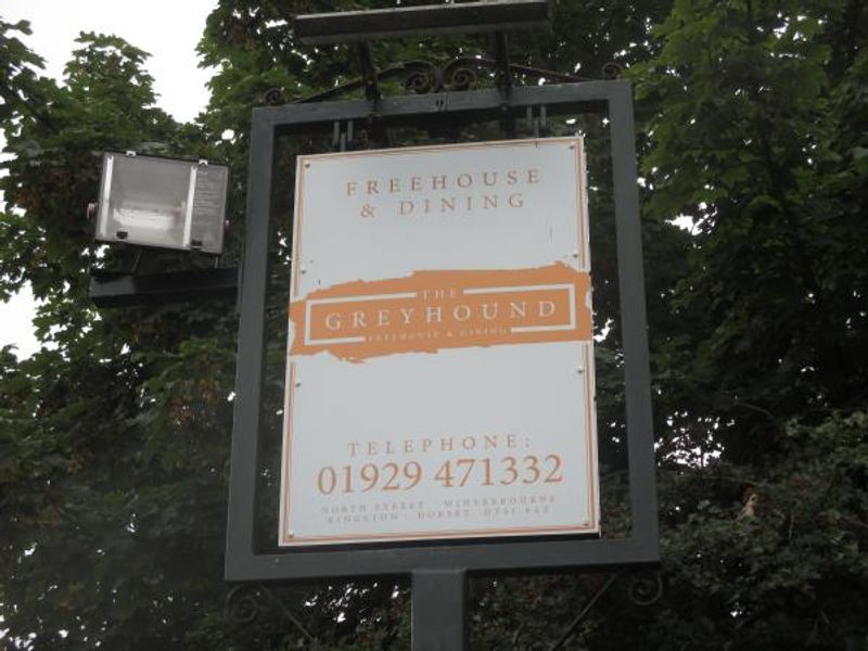 (Sign). Published on 20-08-2015