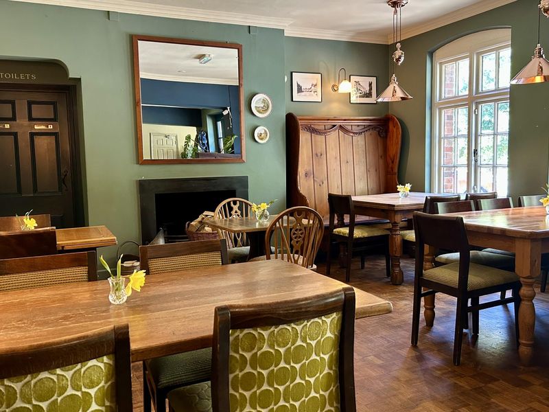 The Talbot, Iwerne Minster (Photo: Claire Stow / Talbot). (Pub, Restaurant). Published on 11-06-2025 