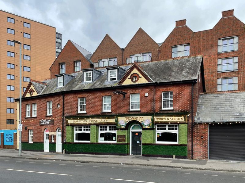 Swan Inn, Poole (Photo: Nick Yarwood - 12/01/2025). (Pub, External, Key). Published on 23-01-2025