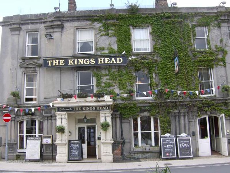 Vine Inn, Pamphill CAMRA Experience