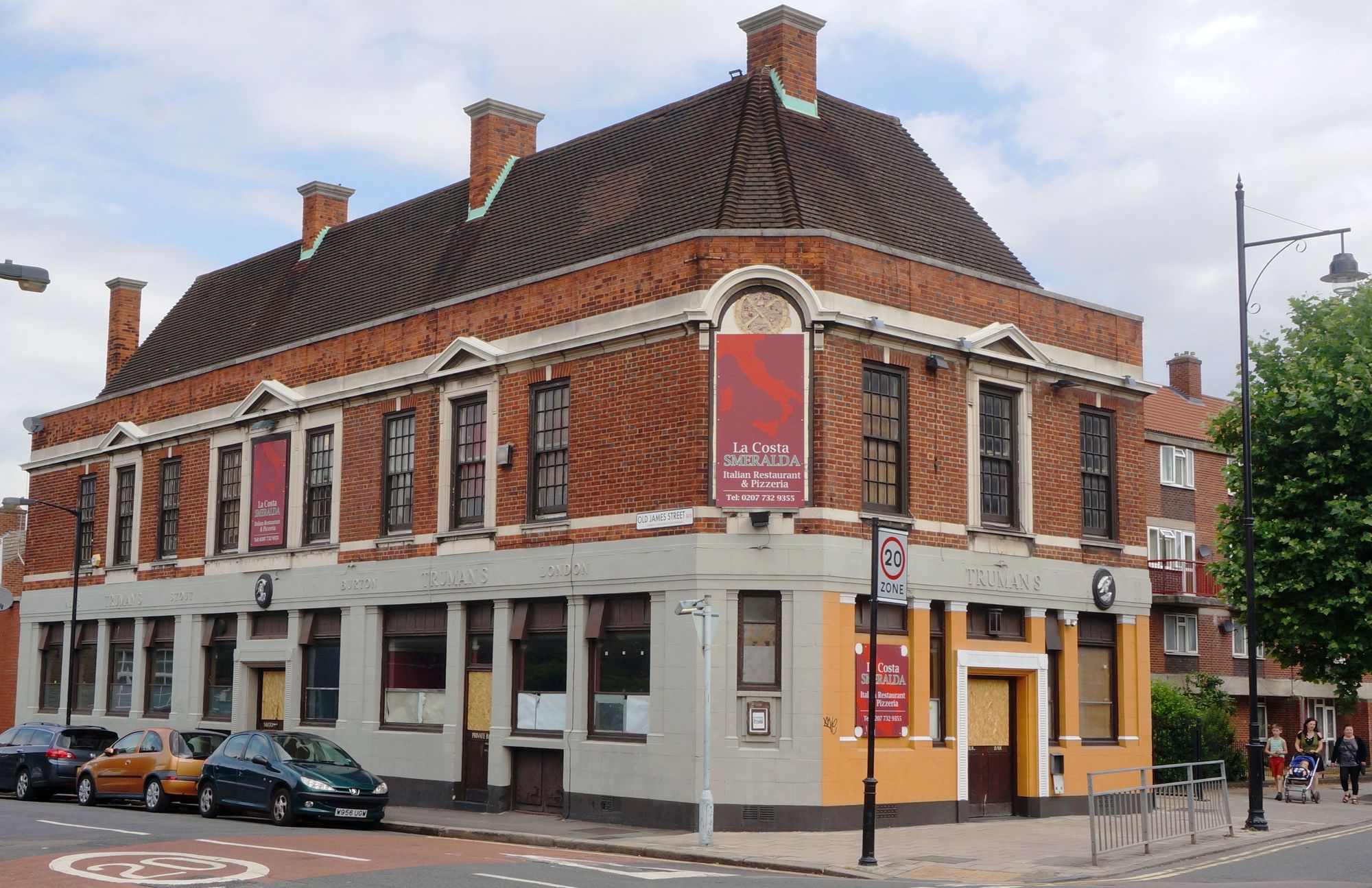 (Pub, External). Published on 27-07-2013