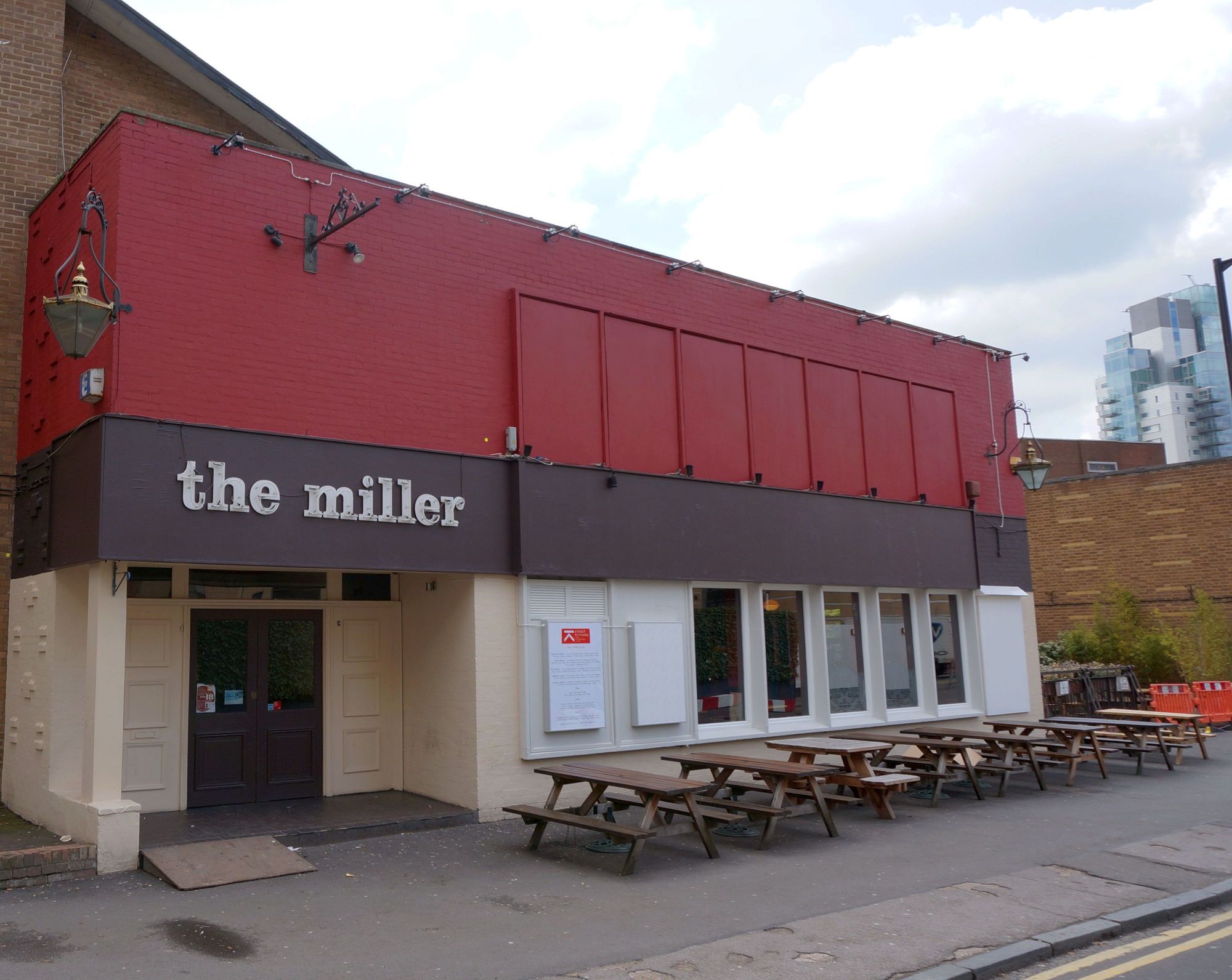 Street view. (Pub, External). Published on 25-05-2013