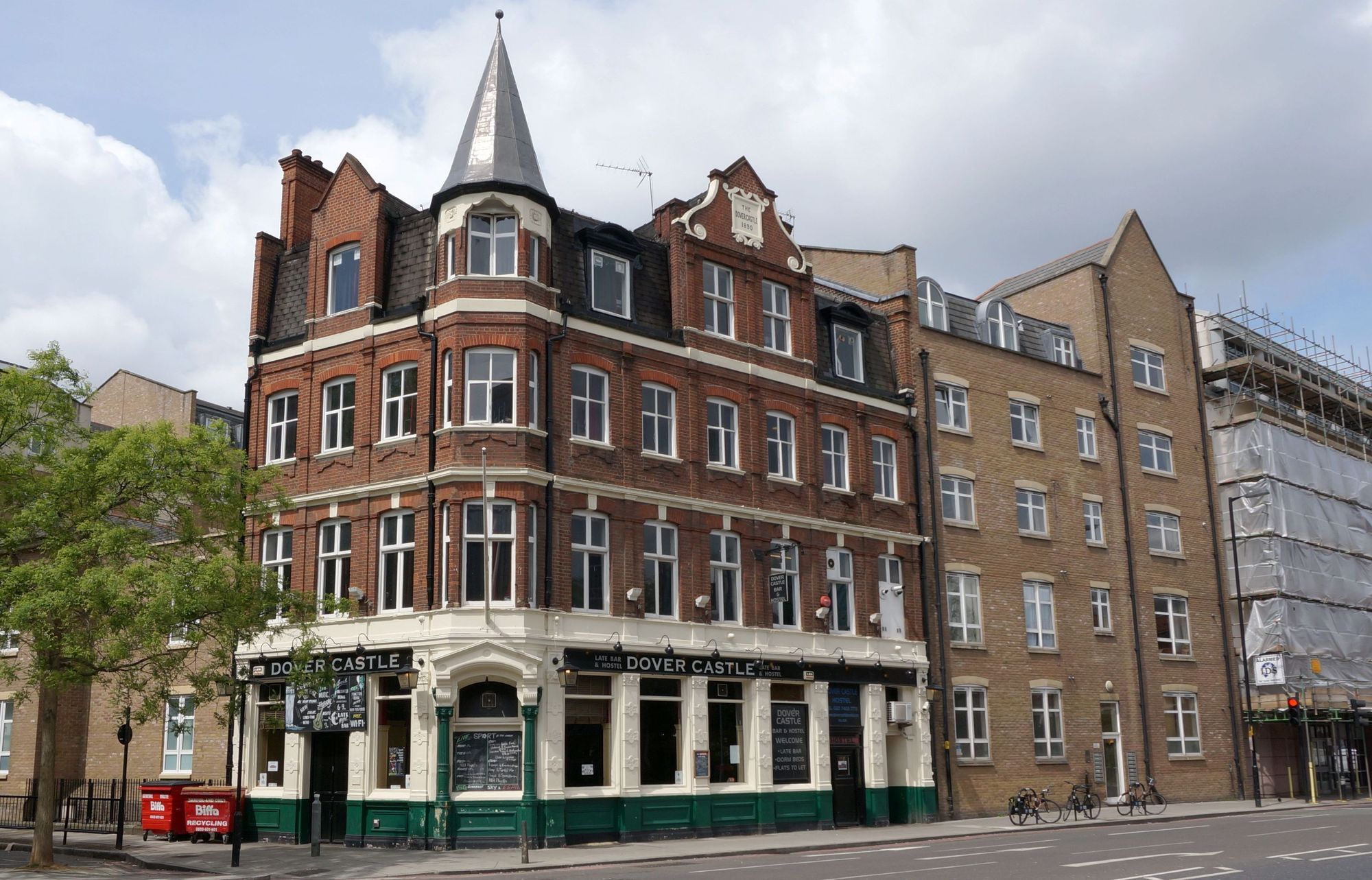 (Pub, External). Published on 25-05-2013