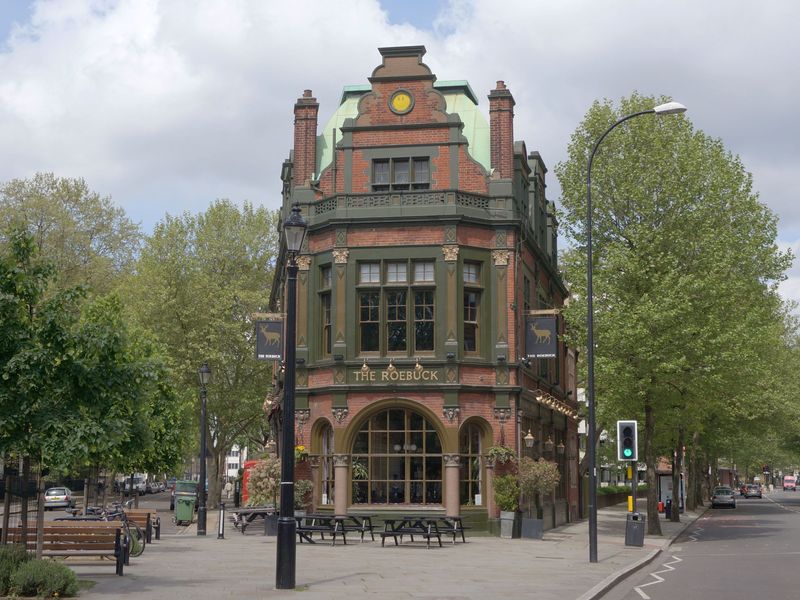 Wedge shaped street frontage. (Pub, External, Key). Published on 25-05-2013