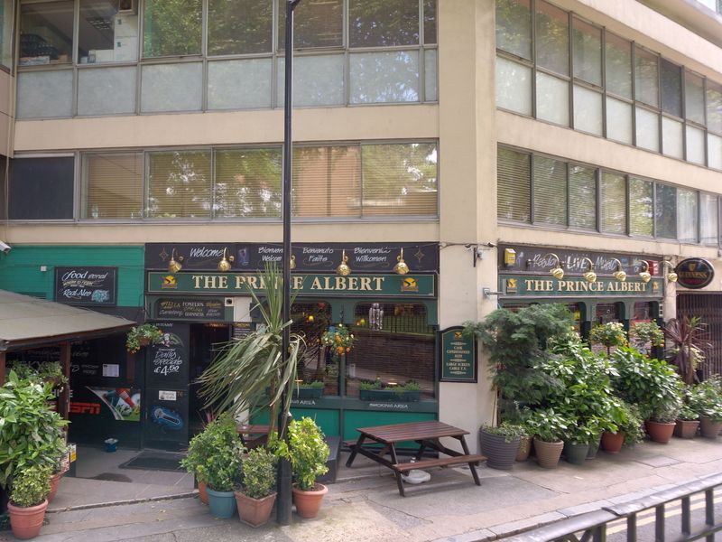 (Pub, External). Published on 17-06-2013