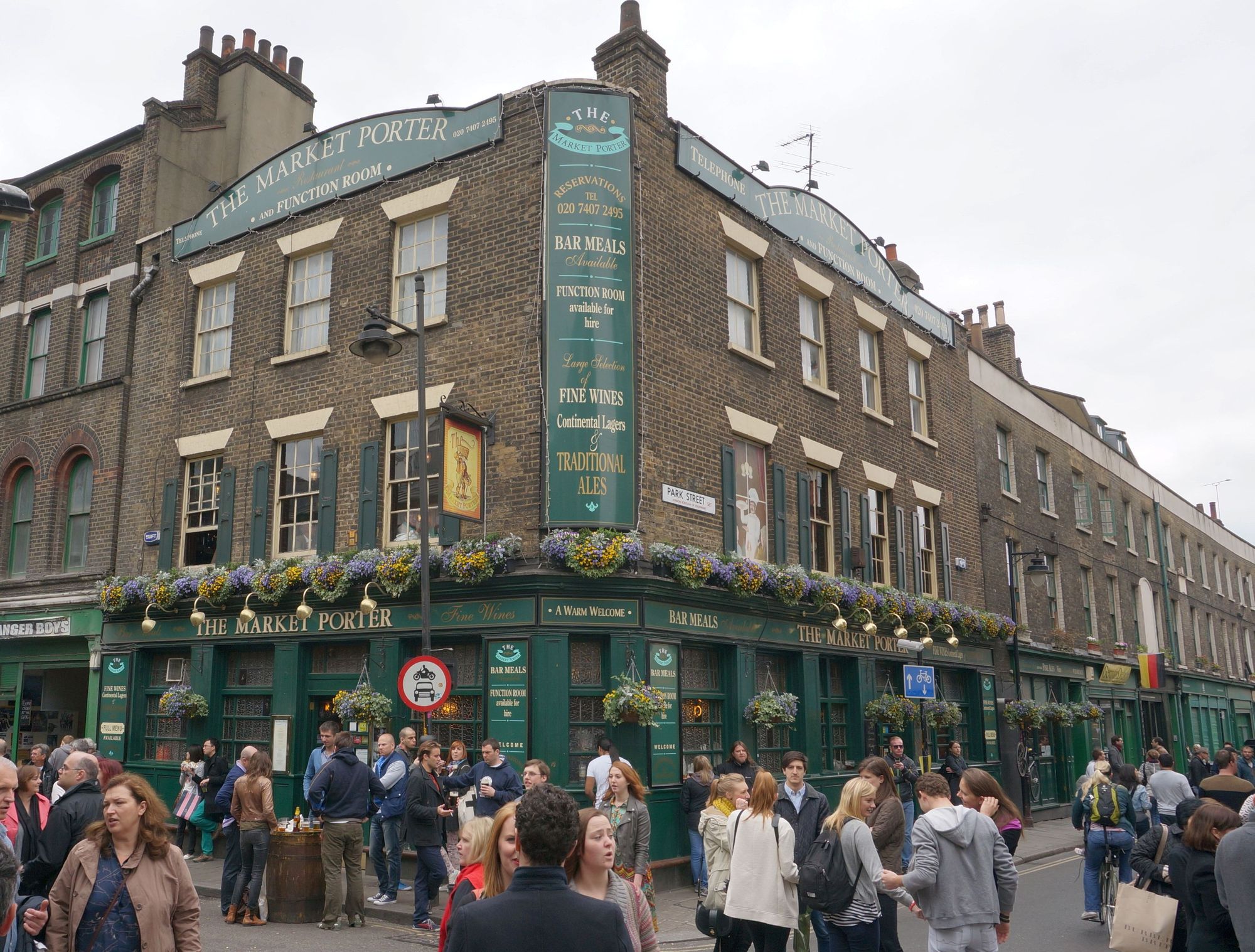Street frontage. (Pub, External). Published on 20-05-2013