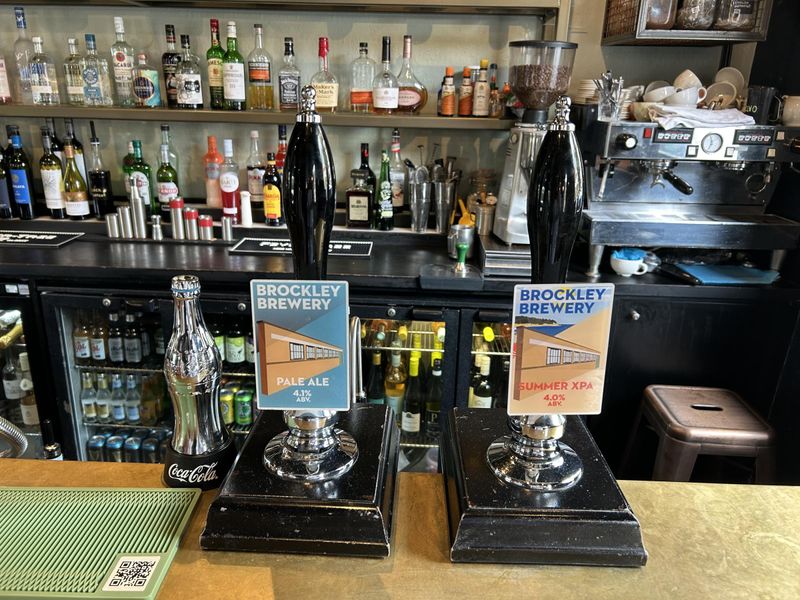 (Bar). Published on 16-08-2026