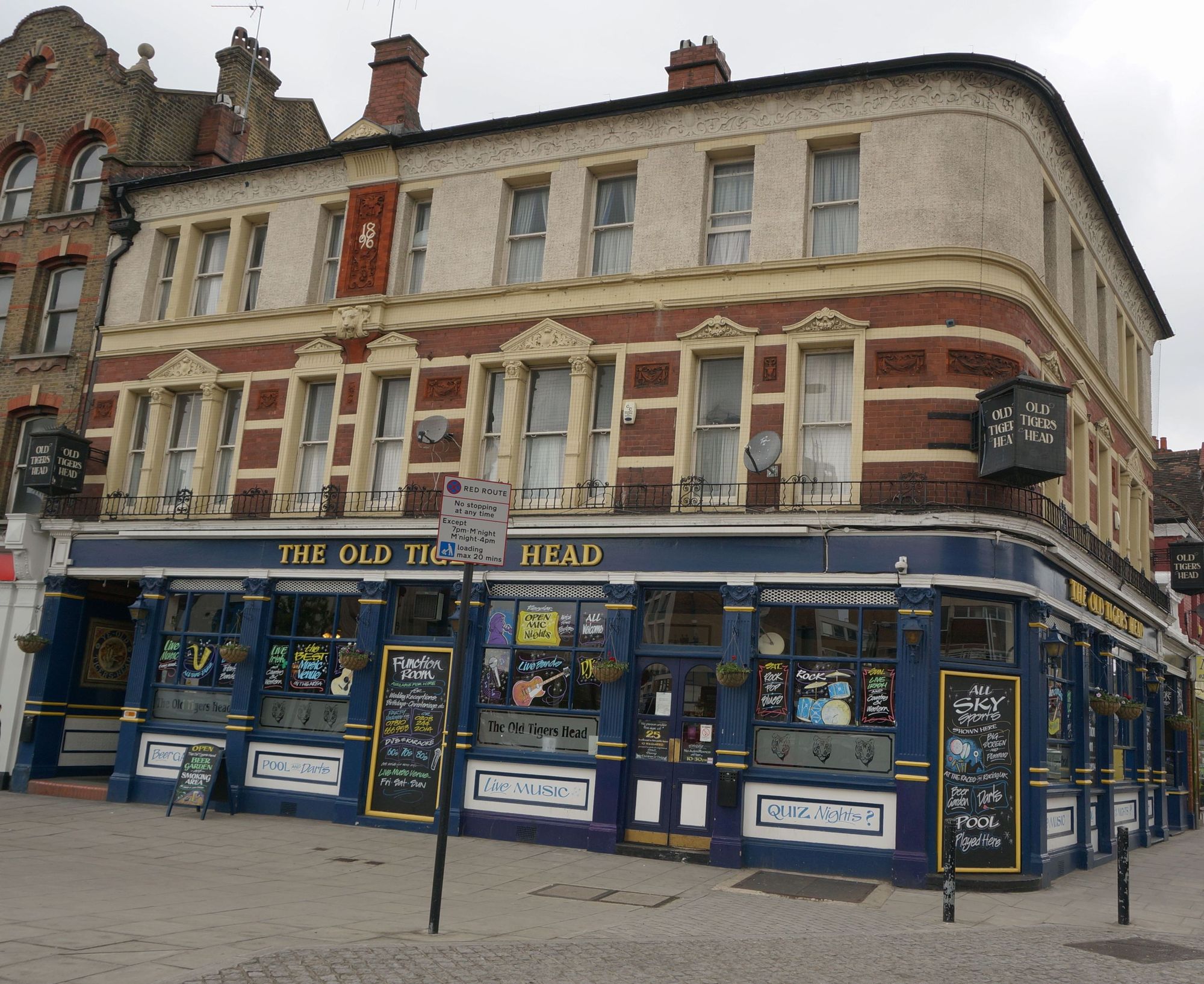Street frontage. (Pub, External). Published on 19-05-2013